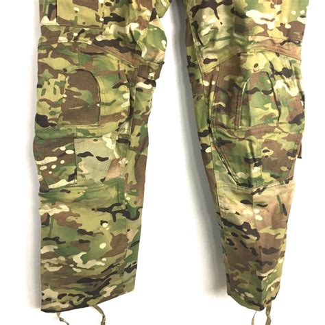 multicam pants with knee pads